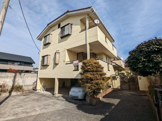 Spacious 6LDK House Ideal for Two Families in Utsunomiya - Photo 1