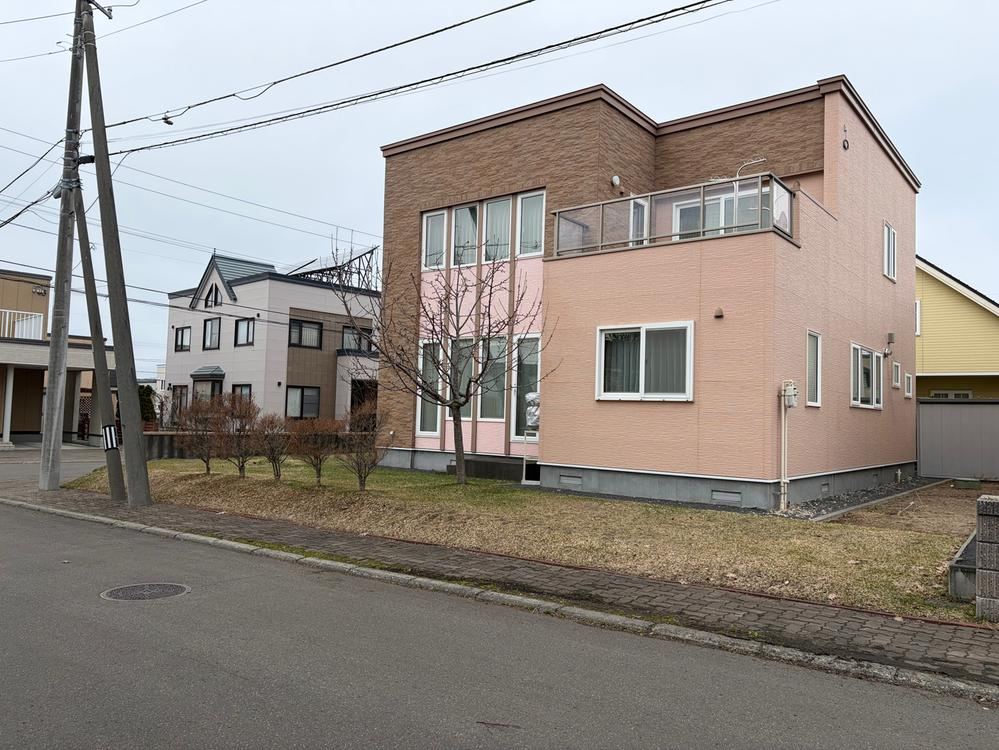 4LDK+S house in Kiyota Ward, Sapporo, Hokkaido - Photo 1