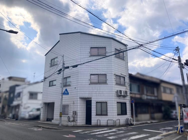 Spacious 5LDK House Near Saiin Station - Photo 1