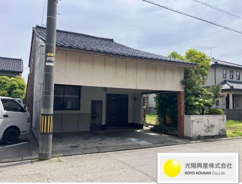 165 m² land in Takaoka, Toyama - Photo 1