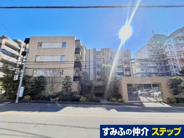 2LDK apartment in Setagaya Ward, Tokyo - Photo 1