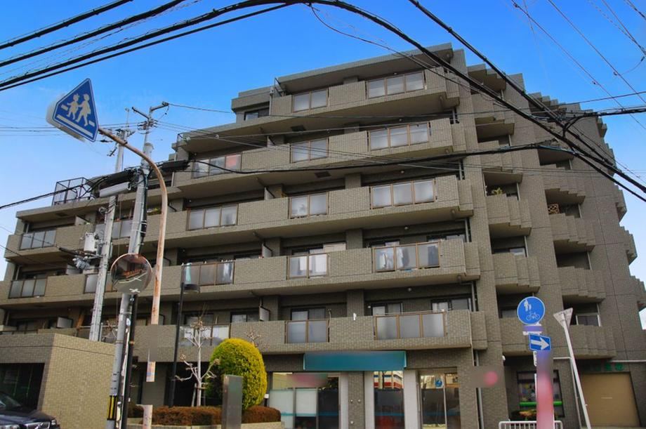 3LDK apartment in Ikeda, Osaka - Photo 1