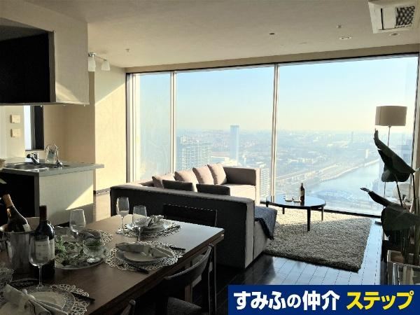 2LDK apartment in Minato Ward, Tokyo - Photo 1