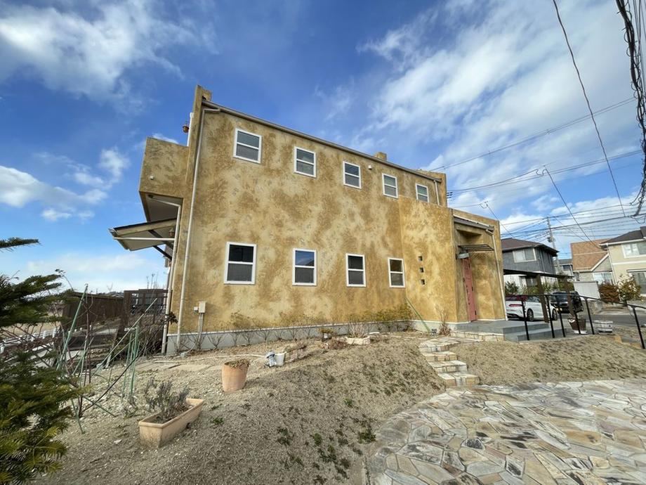 Spacious 3LDK Home in Shio Midai Minami - Photo 1