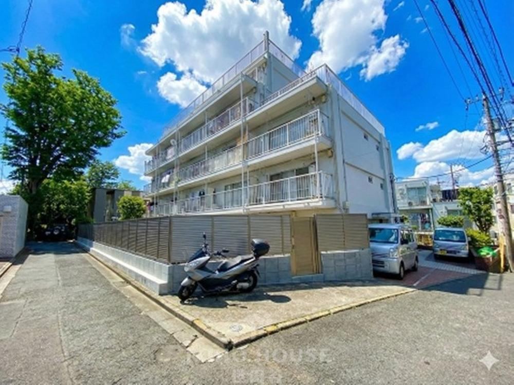 Quiet Residential Area 2DK Apartment Near Sangenjaya - Photo 1
