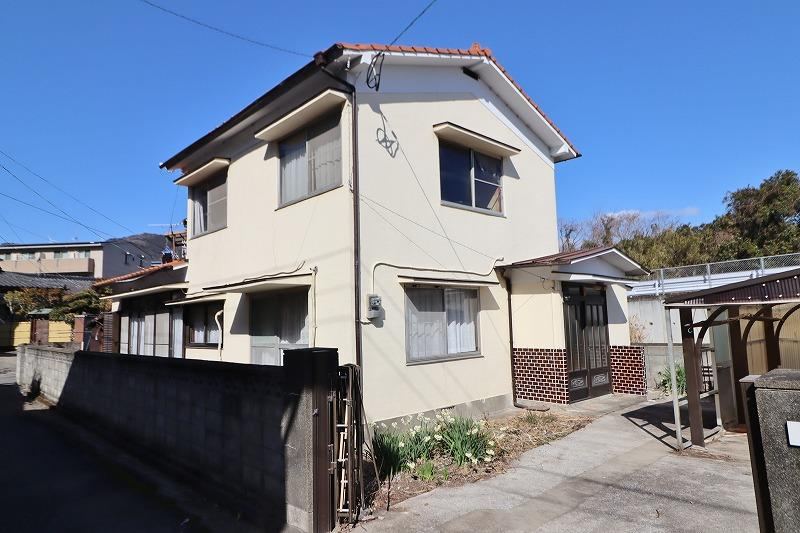 Flat 6DK House with Parking in Hiji Town - Photo 1