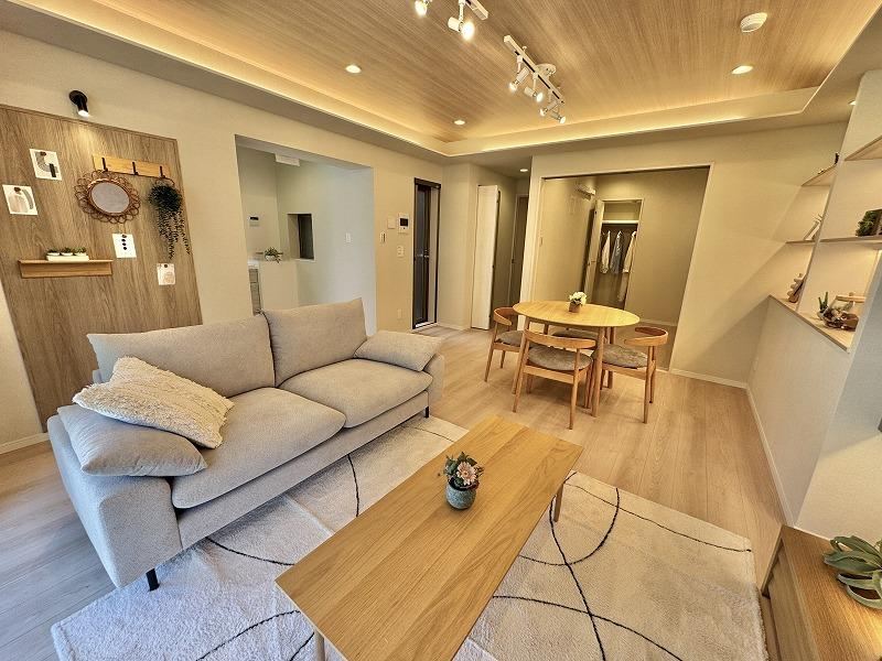 Newly Renovated Apartment in Saginomiya - Photo 1