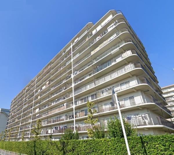 4LDK apartment in Kishiwada, Osaka - Photo 1