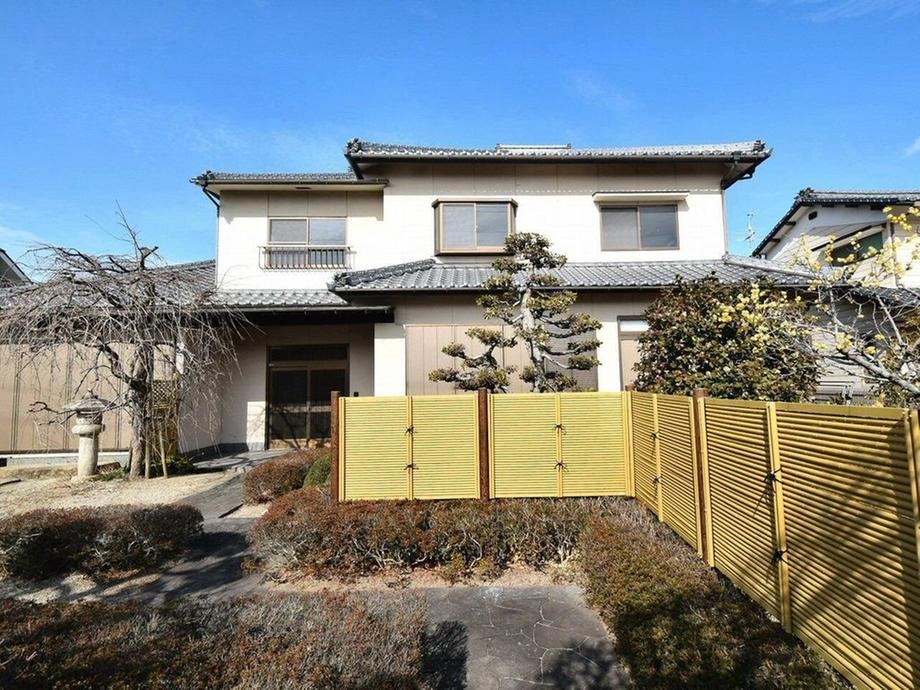 Reliable Real Estate Services in Matsuyama - Photo 1