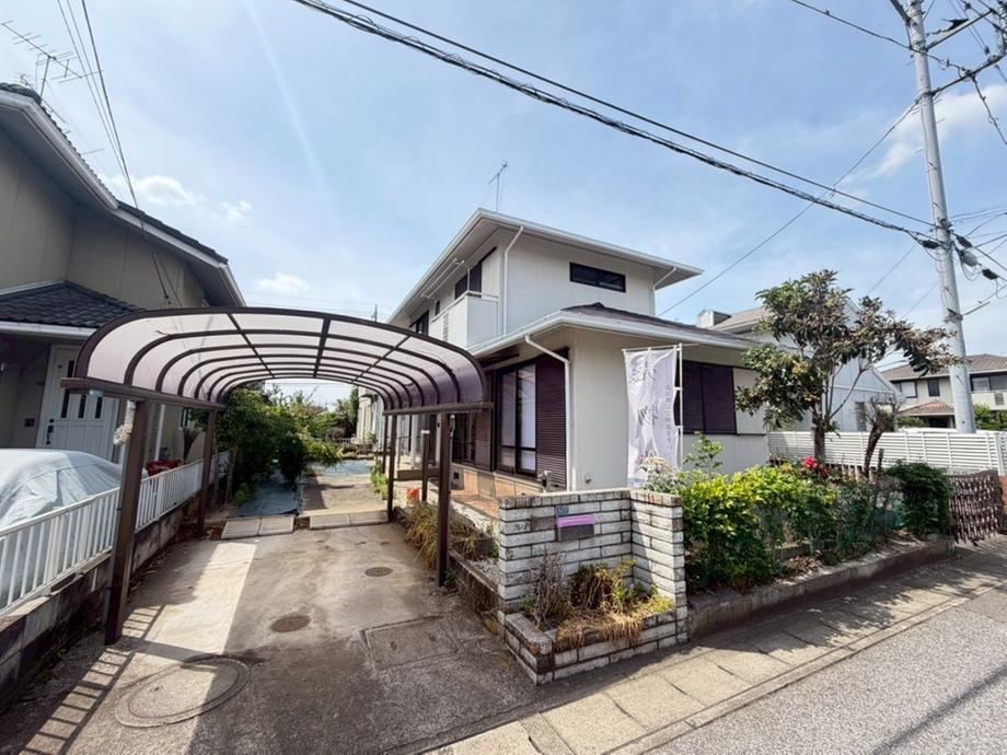 4LDK house in Oizumi, Ora District, Gunma - Photo 1