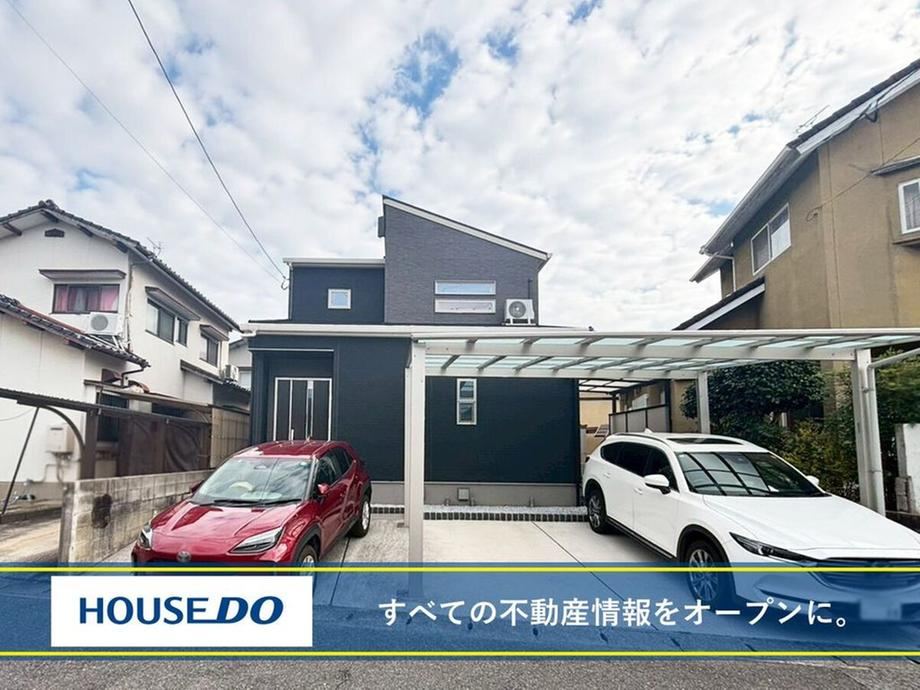 Contemporary 4LDK Home Built in 2020 in Kitakyushu - Photo 1