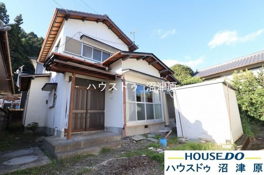Serene 5DK Home with Renovated Bathrooms in Kitamatsuno - Photo 1