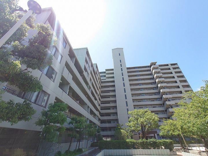 3LDK apartment in Naka Ward, Hiroshima - Photo 1