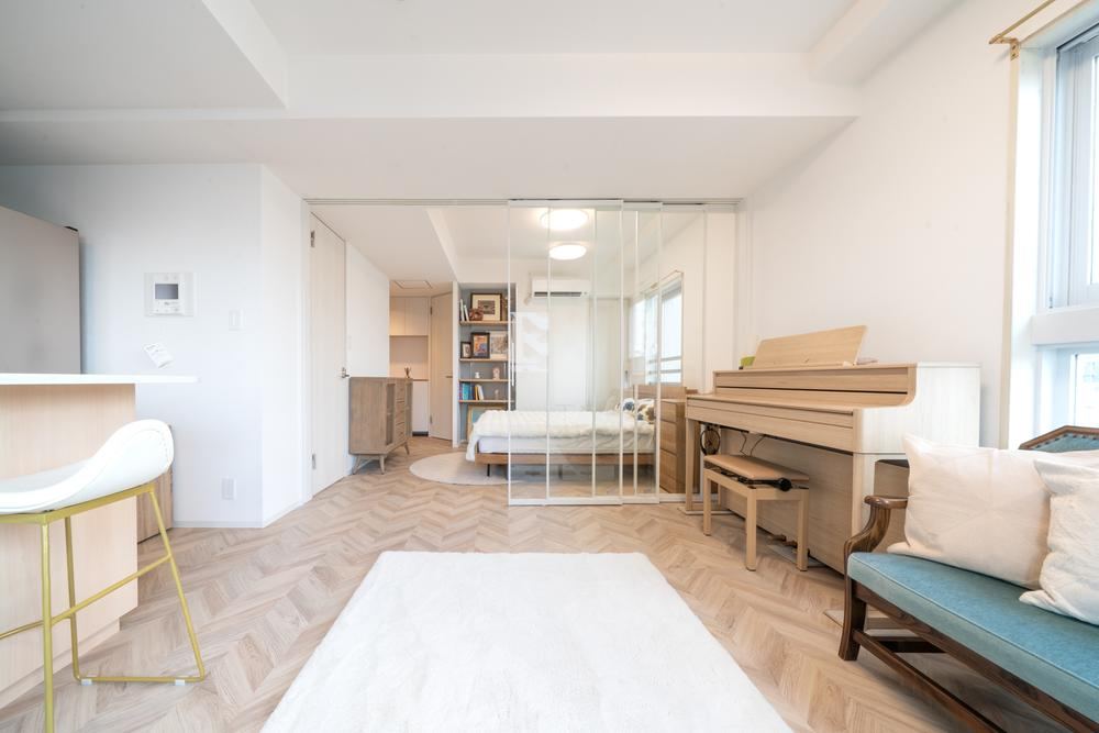 1LDK apartment in Shibuya Ward, Tokyo - Photo 1