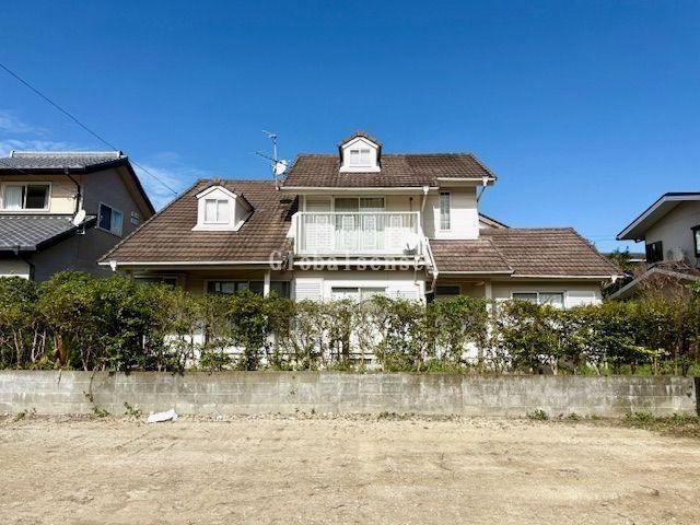 Conveniently Located 4LDK House in Otsuka-cho - Photo 1