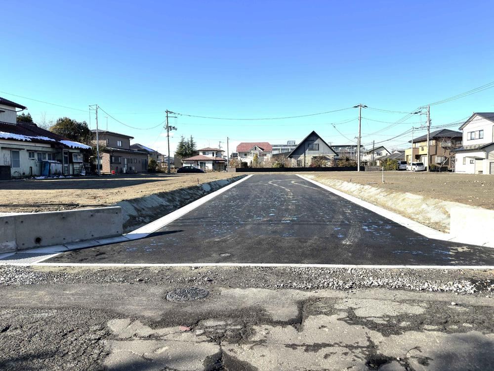 Spacious Land in Quiet Residential Area - Photo 1