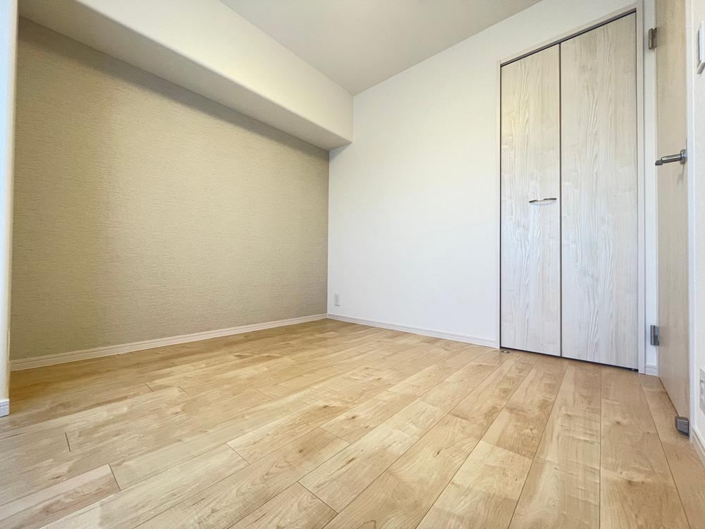 Newly Renovated 3LDK Apartment in Edogawa - Photo 1