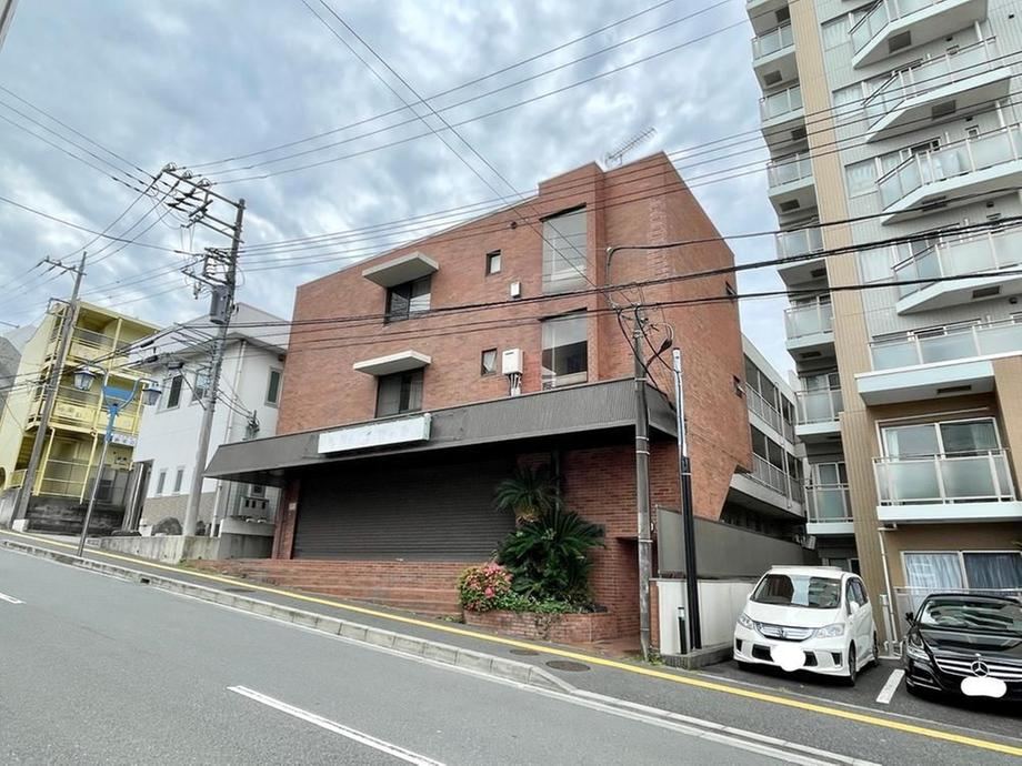 Convenient 2LDK Apartment Near Zengyo Station - Photo 1