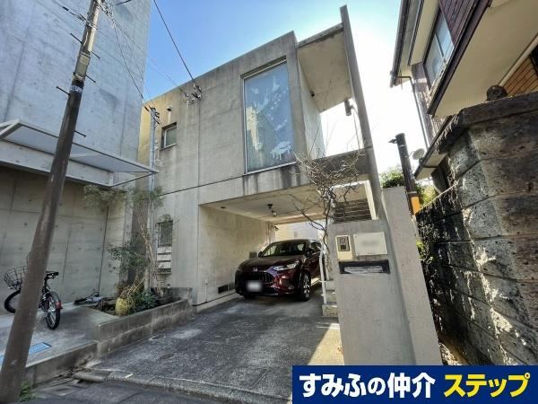 Stylish 4LDK Detached House in Meguro - Photo 1