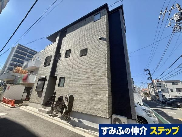 Modern 3LDK House in Higashi-Nippori - Photo 1
