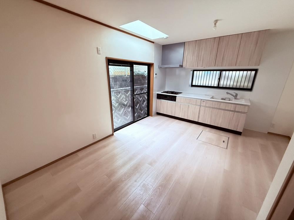 Fully Renovated 4DK House in Kokubuhoncho - Photo 1