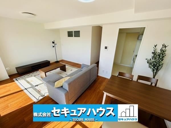 3LDK+S apartment in Obu, Aichi - Photo 1