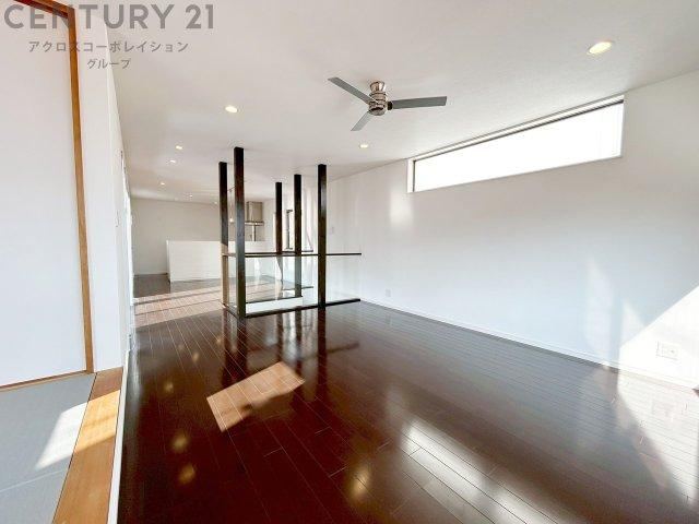 Modern 3LDK House with No Down Payment Option in Nishinomiya - Photo 1