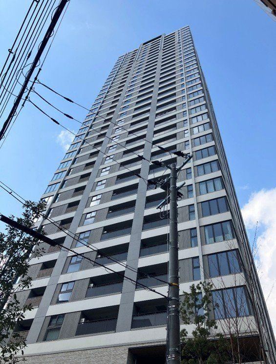 3LDK apartment in Kita Ward, Osaka - Photo 1