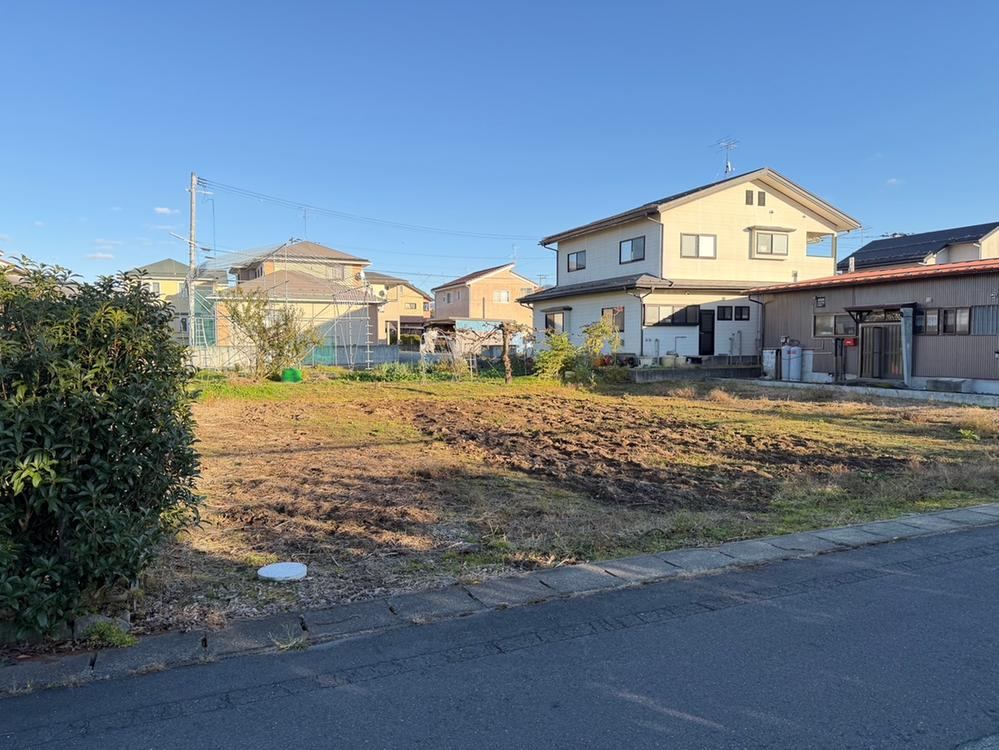 Generous Land in Wakaki Dori, Yamagata - Photo 1