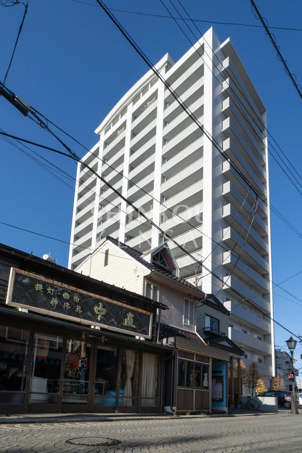 Spacious 3LDK Apartment in Nakanohashi-dori - Photo 1