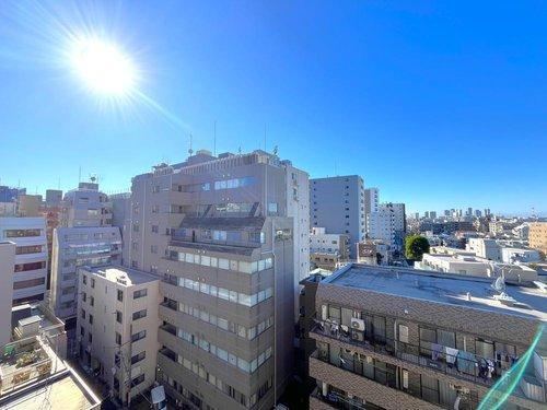 Luxurious 3LDK Apartment Steps from Kamata Station - Photo 1
