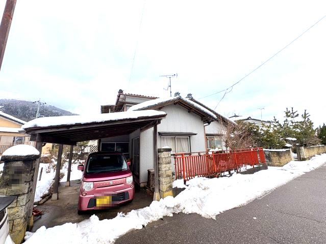 Spacious 5DK House in Iwamuro Onsen - Photo 1