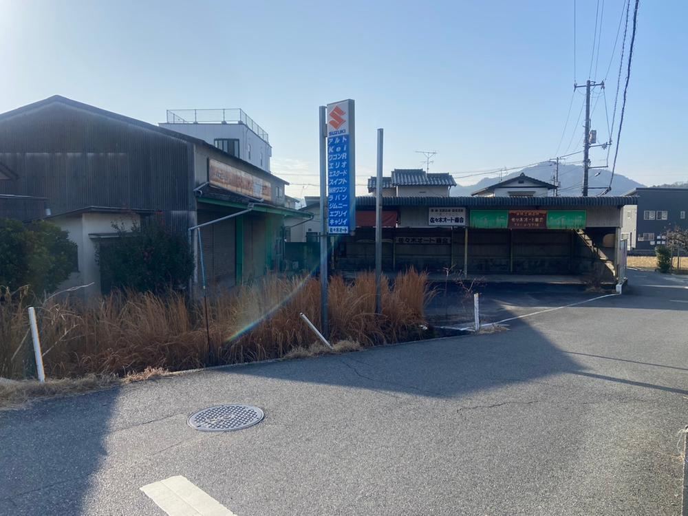 1K Detached House in Shutocho - Photo 1