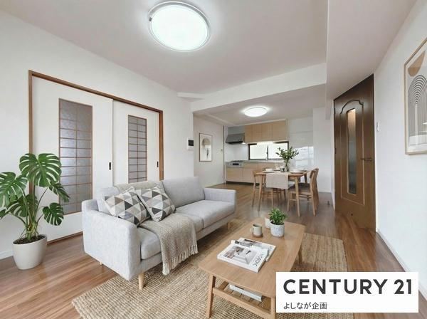 3LDK apartment in Yahatanishi Ward, Kitakyushu, Fukuoka - Photo 1
