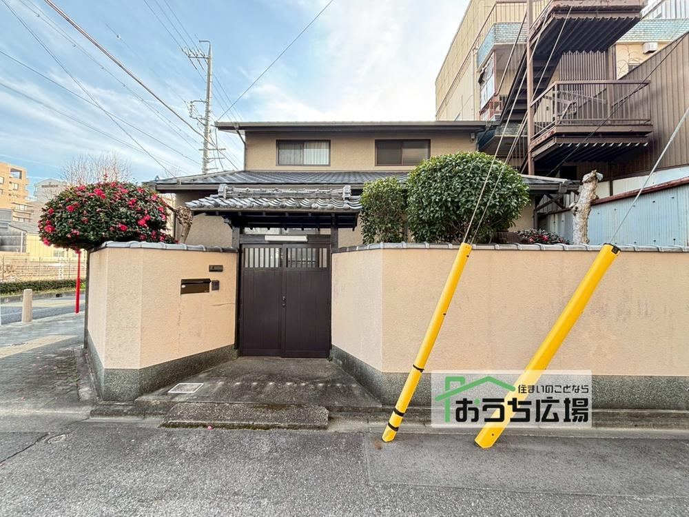 Corner Lot 5LDK+S House in Higashi, Nagoya - Photo 1