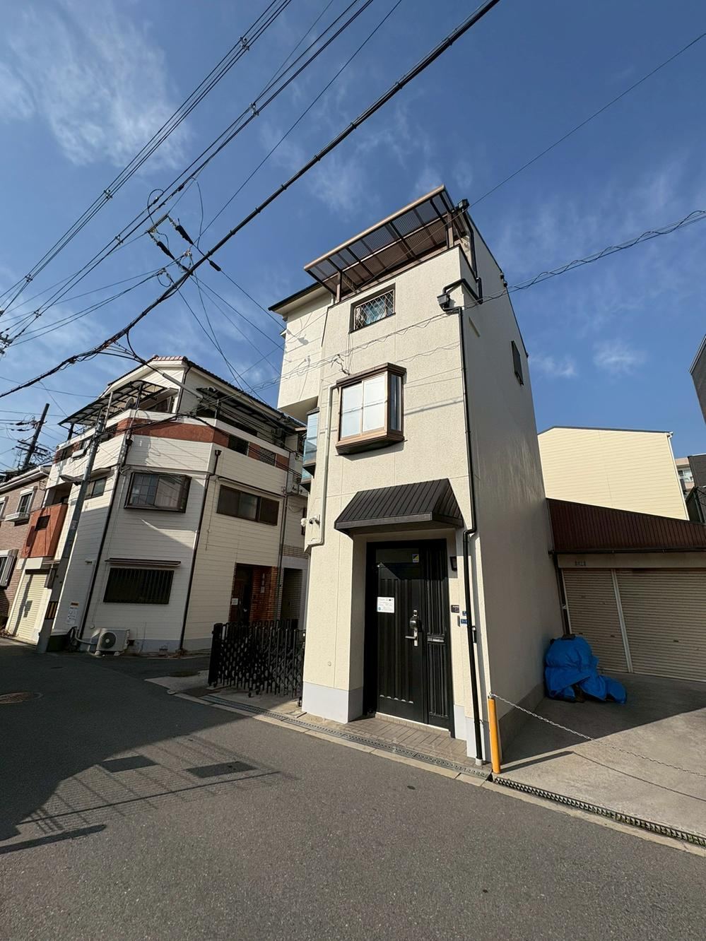 3LDK Detached House in Nishinari, Osaka - Photo 1