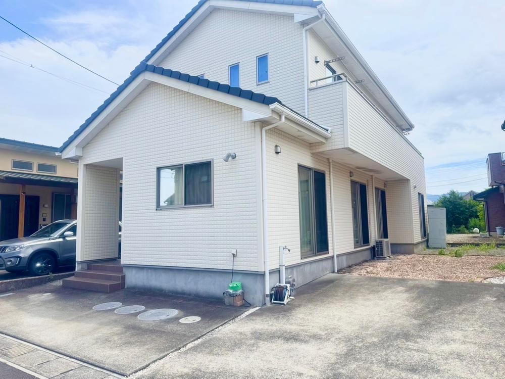 Convenient Location Near Family Mart in Numazu - Photo 1