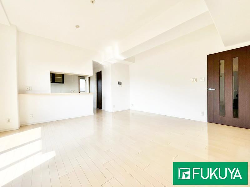 3LDK apartment in Himeji, Hyogo - Photo 1