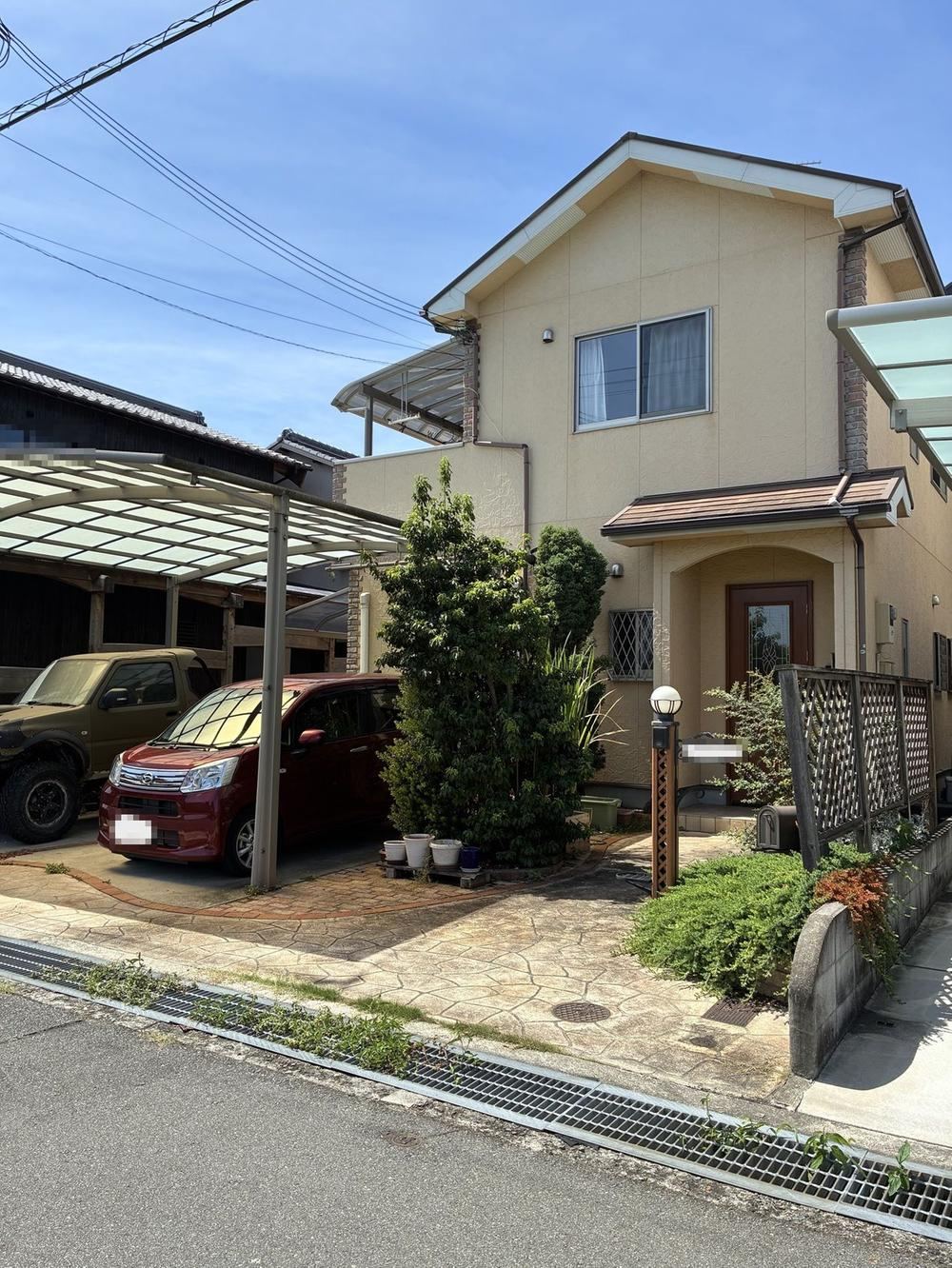 Modern 3LDK Home with Spacious Living Area in Himeji - Photo 1