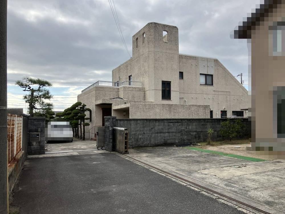 Spacious 5LDK House in Hofu - Photo 1