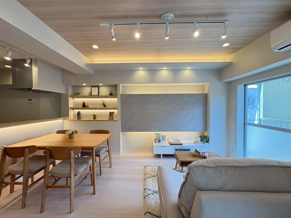 Fully Renovated 2LDK Apartment by the Tamagawa River - Photo 1