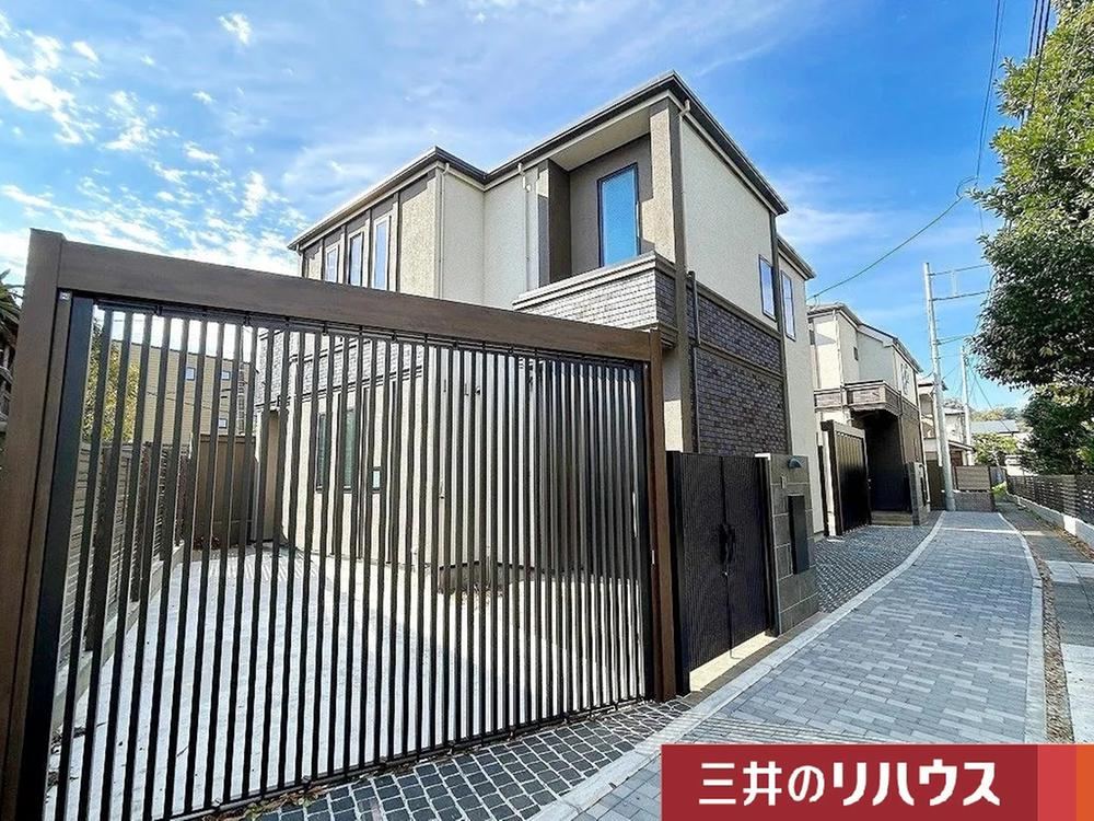 Modern 3LDK House in Yuigahama - Photo 1