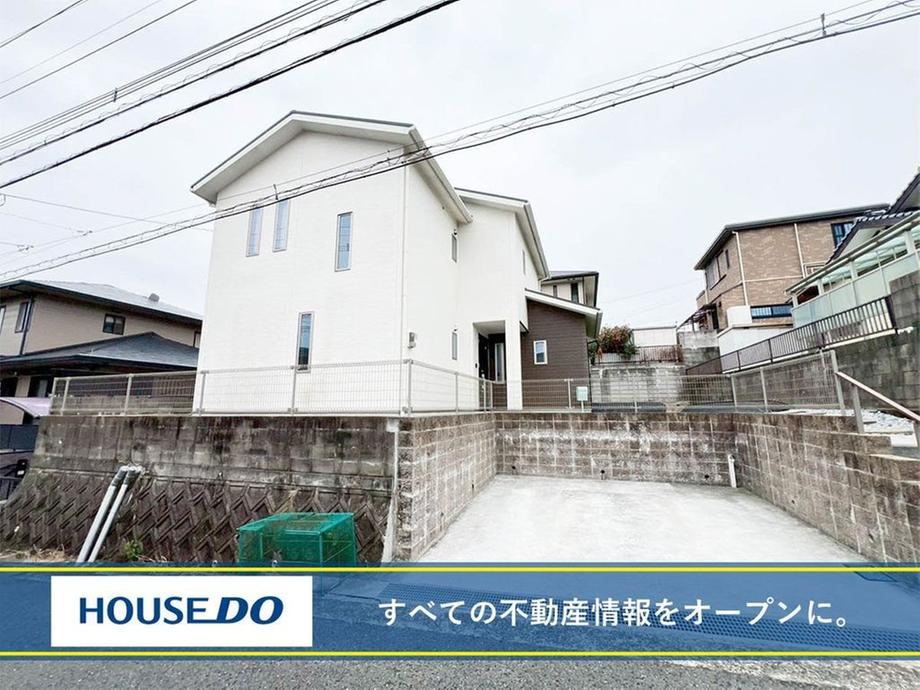 Renovated 3LDK Home in Yahatanishi - Photo 1