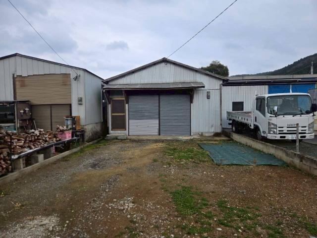300 m² land in Isahaya, Nagasaki - Photo 1