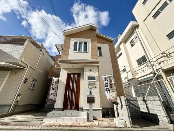 Renovated 4LDK House in Settsu - Photo 1
