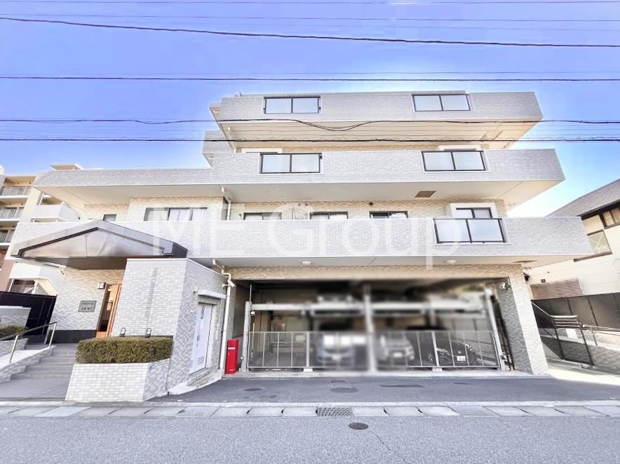 Modern 3LDK Apartment in Ichikawa - Photo 1