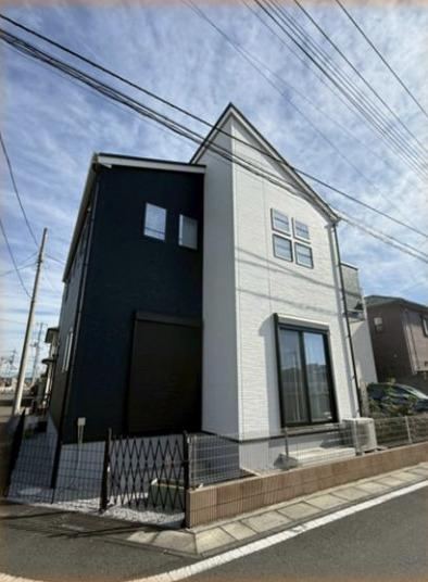 Well-Maintained 5LDK House Near Higashi-Gyoda Station - Photo 1