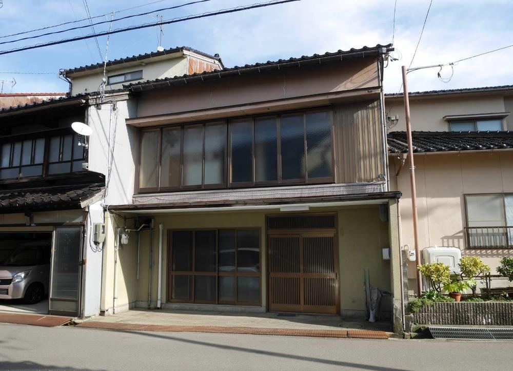 178 m² land in Kanazawa, Ishikawa - Photo 1