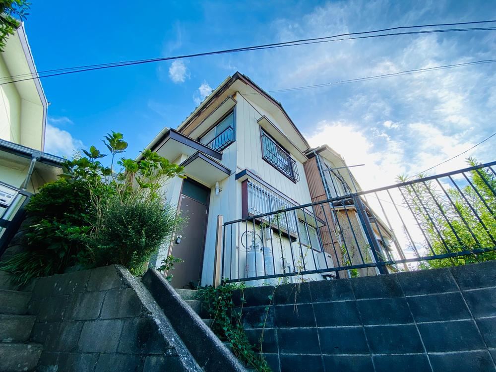 Scenic 3K House with Bay View - Photo 1