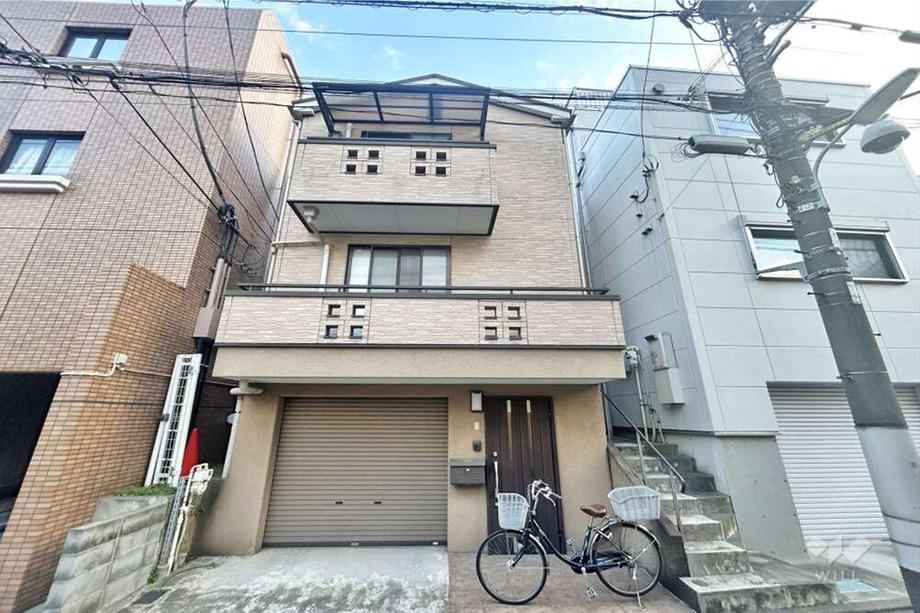 3LDK Custom Home with Garden Near JR Nishioi Station - Photo 1